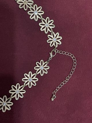 Gargantilla flores