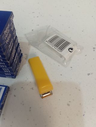 12 Cajas Grapas Petrus 202y grapadora