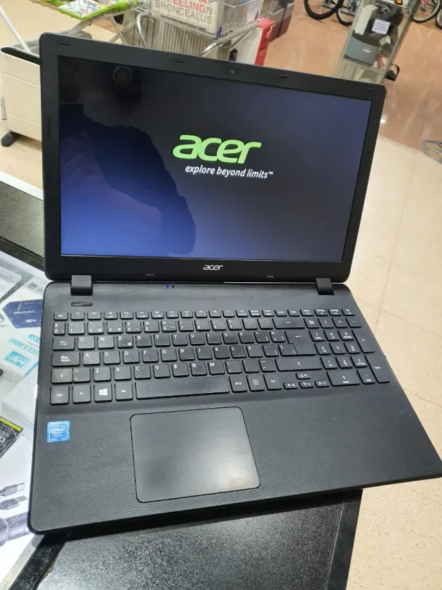 Portátil Acer Negro