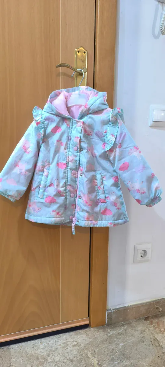 Chaqueta infantil unicornios rosa y azul