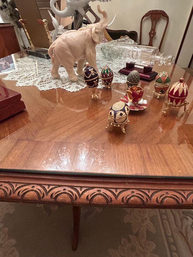 Mesa de madera y cristal extensible