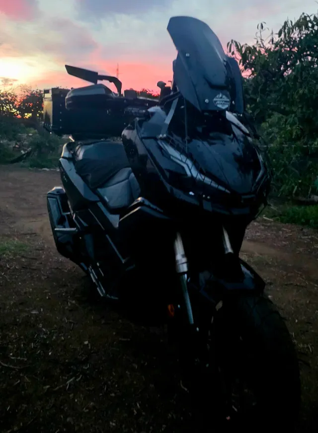 Honda ADV 350 - Alquiler