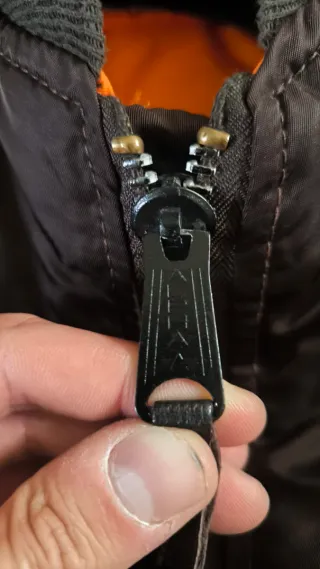 Chaqueta MA-1 Alpha Industries marrón