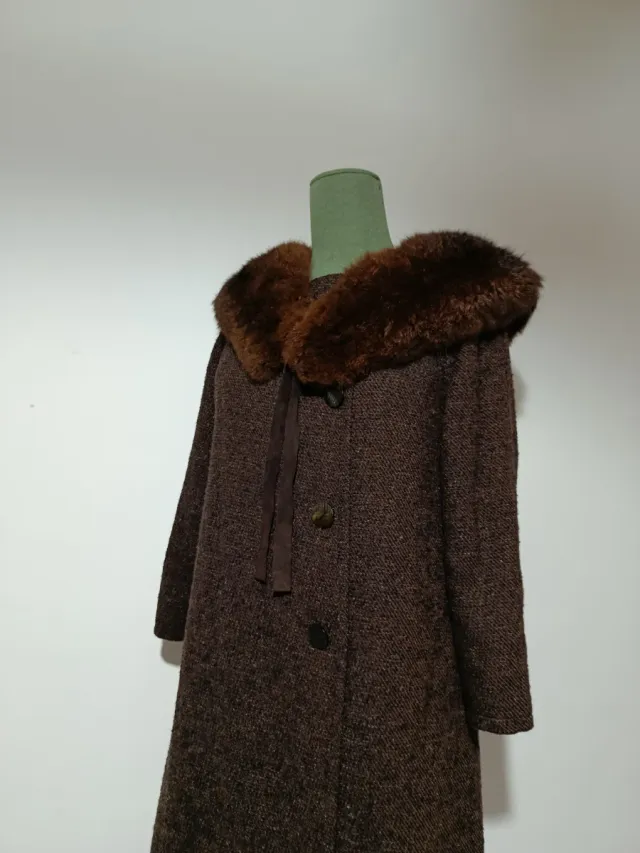 Collo di pelliccia marrone