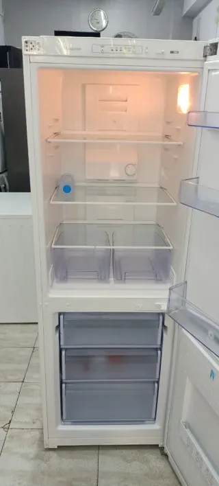 Nevera Combi  BALAY NO FROST ENERGÍA A+ Blanca
