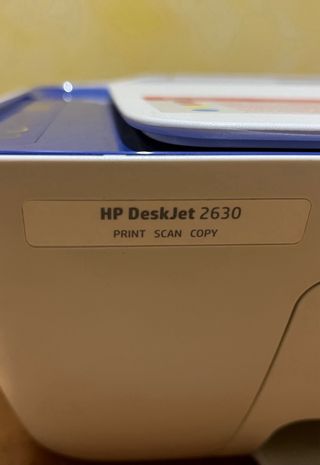 Impresora HP Blanca y Azul