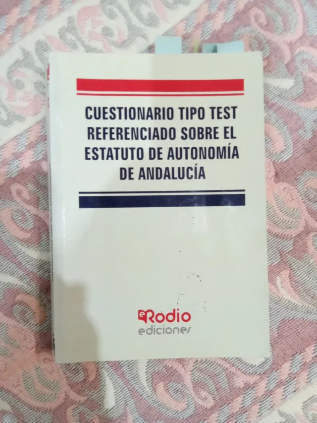 Cuestionario tipo test referenciado sobre el Es...