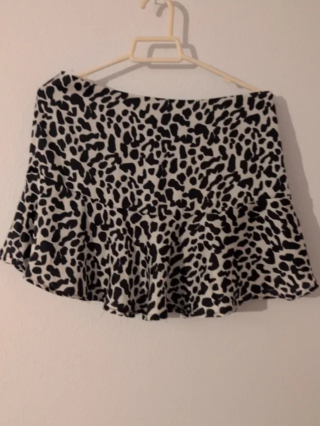 Falda pantalón animal print Lefties