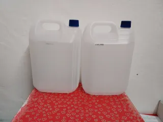 Contenitori vuoti 5L uso alimentare