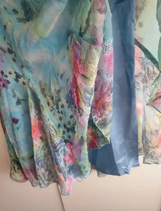 Falda larga floral vintage azul