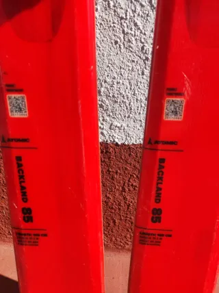 Esquís de travesía Atomic