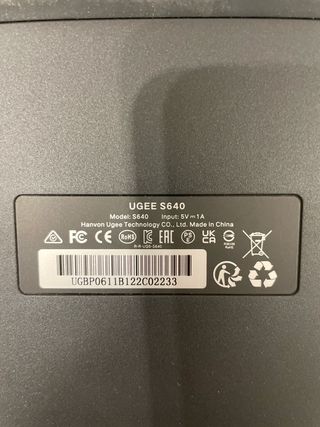 Tableta Gráfica UGEE S640 con Lápiz