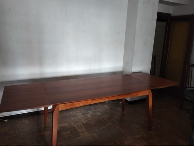 Mesa comedor Última semana por vaciar piso rápido