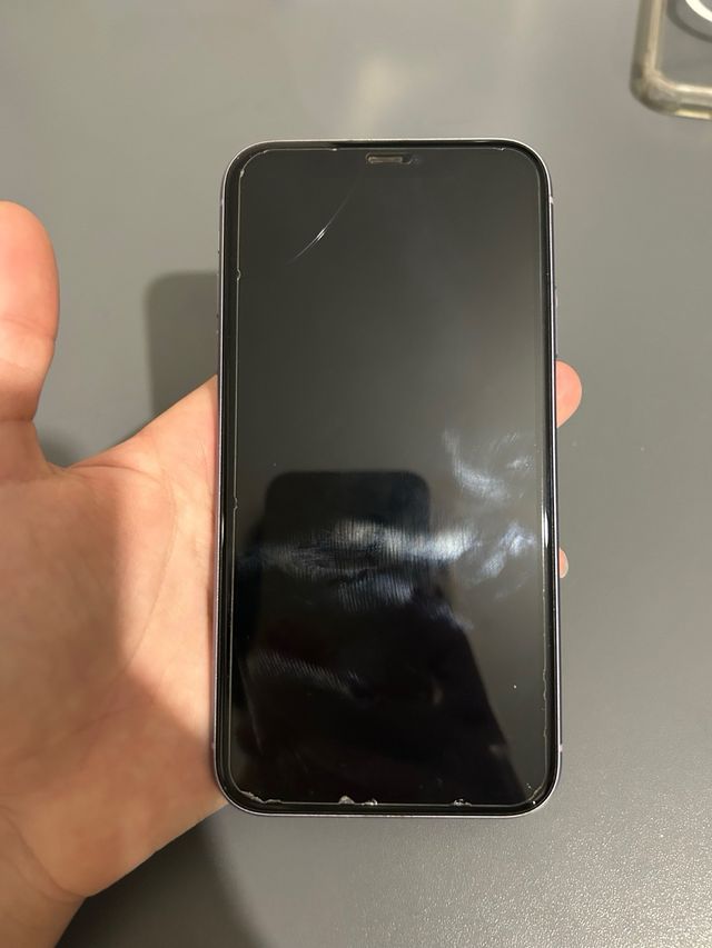 iPhone 11 64GB Morado