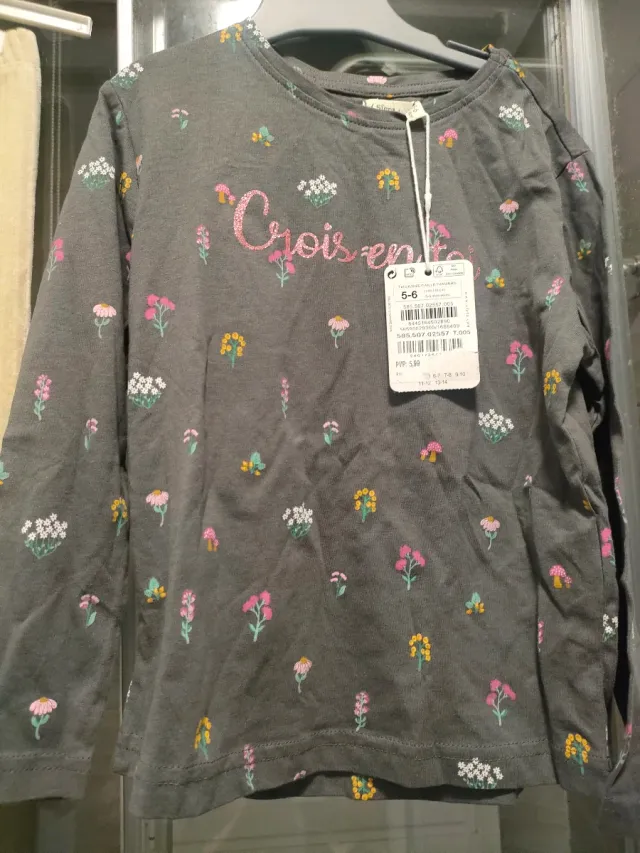 Lote niña talla 6: leggings y camiseta