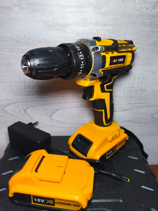 Taladro percutor + 2 baterías