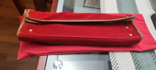 Maleta pequeña plegable marrón y roja