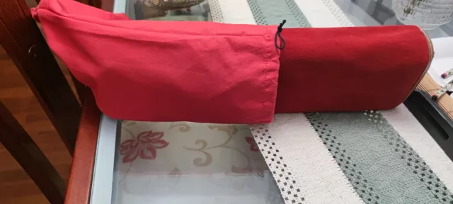 Maleta pequeña plegable marrón y roja