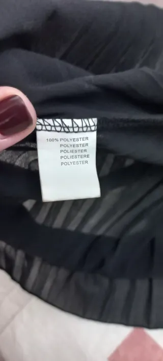 Falda larga negra con cordones