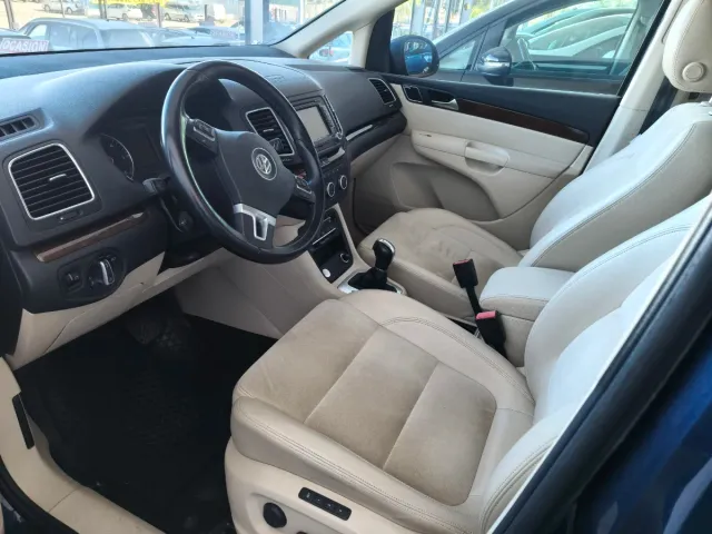 Volkswagen Sharan 2012