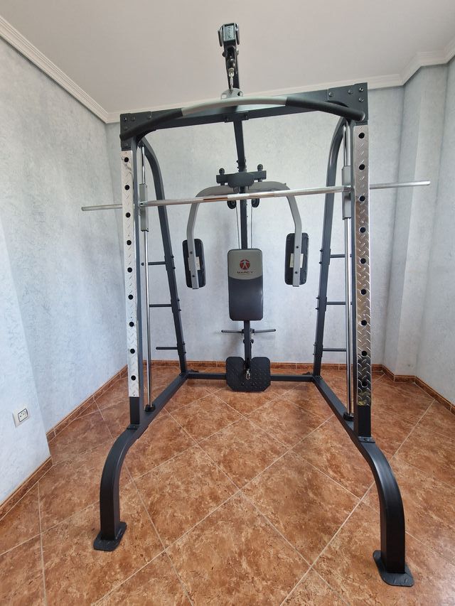 Máquina Multiestación Marcy Diamond Elite