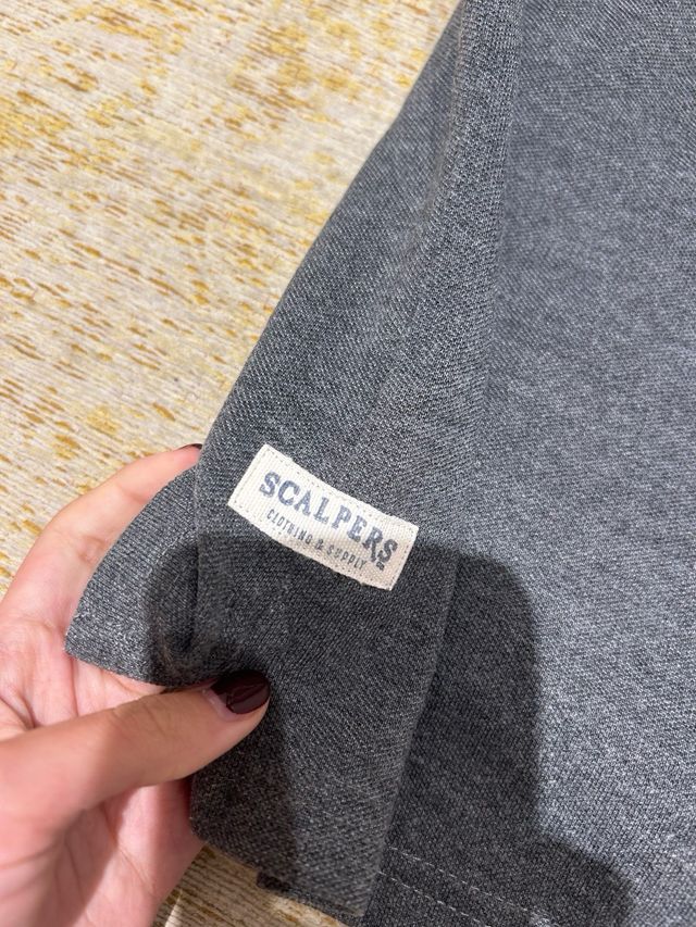 Polo Scalpers Gris oscuro