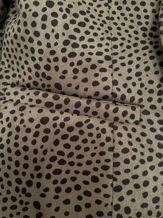 Blazer Drôle de copine Oliva con Topitos Negros