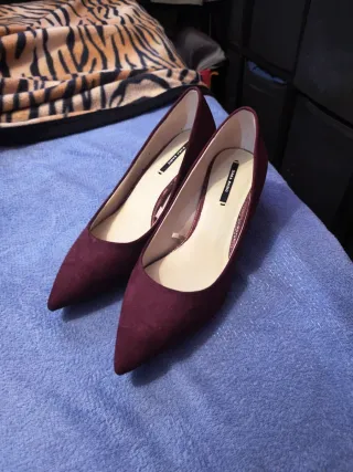 Zapatos de tacón Zara Basic