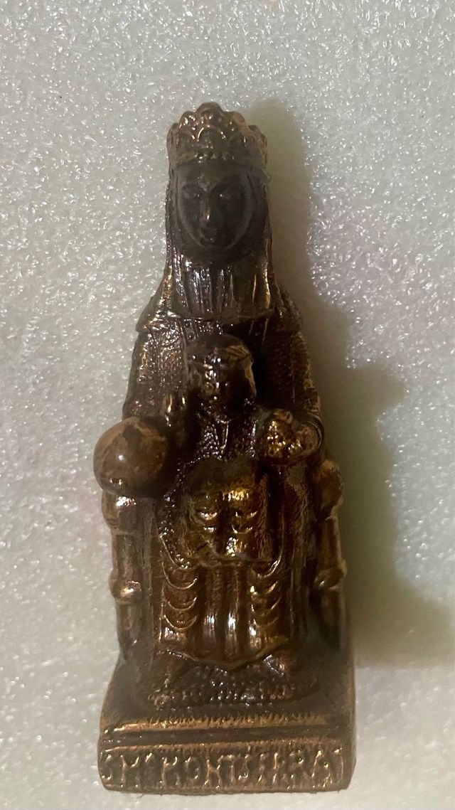 Virgen de Montserrat Bronce Dorado