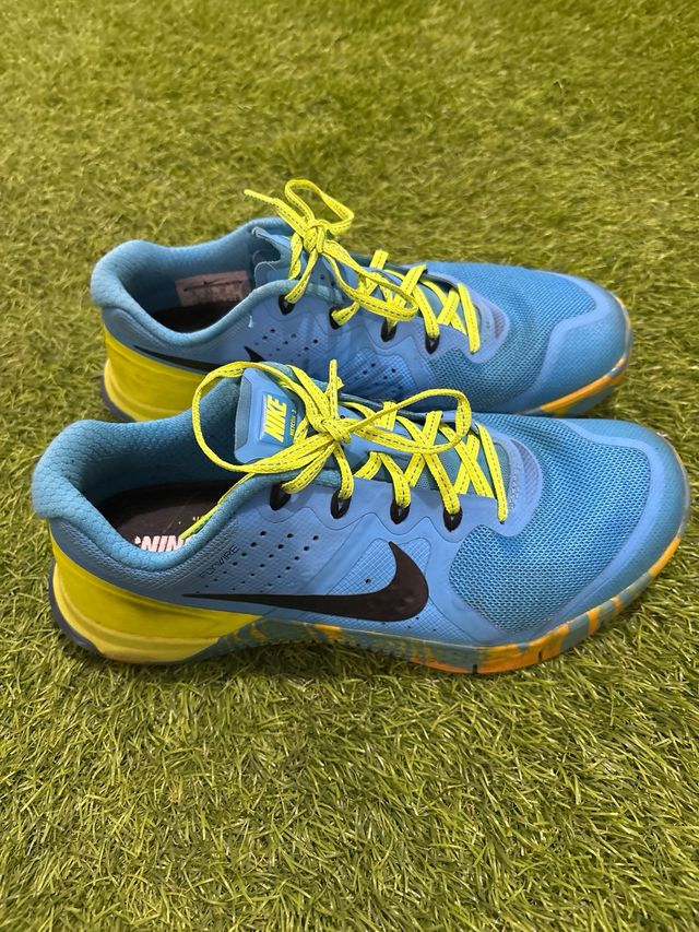 Zapatillas Nike Crossfit Azul y Amarillo