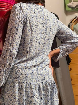 Blusa Stradivarius floral azul S