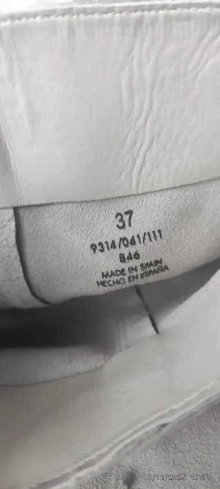 Botas de piel Stradivarius 37NUEVAS