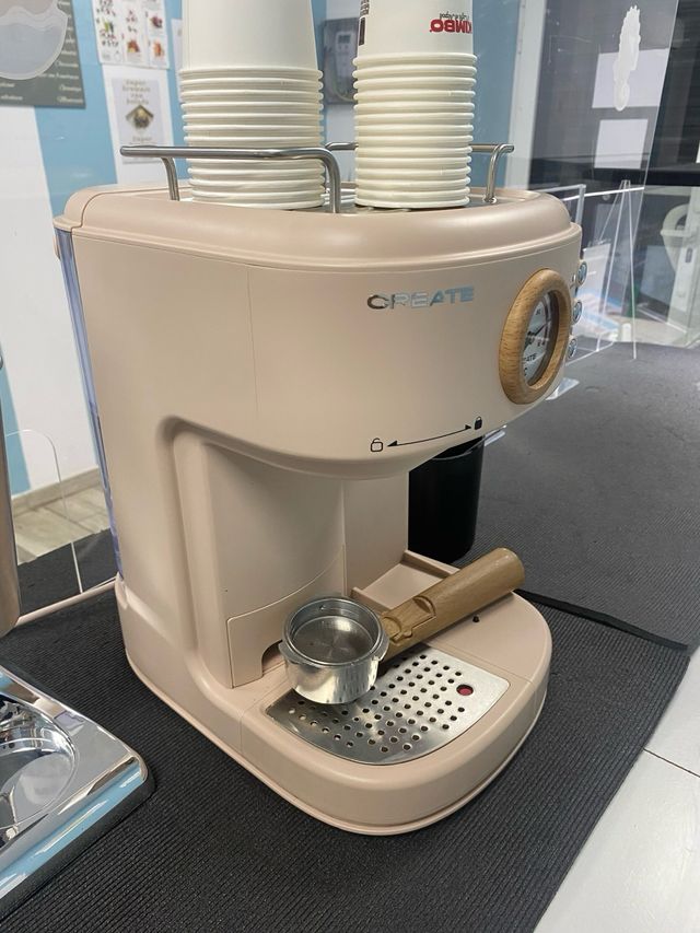 Cafetera CREATE color crema