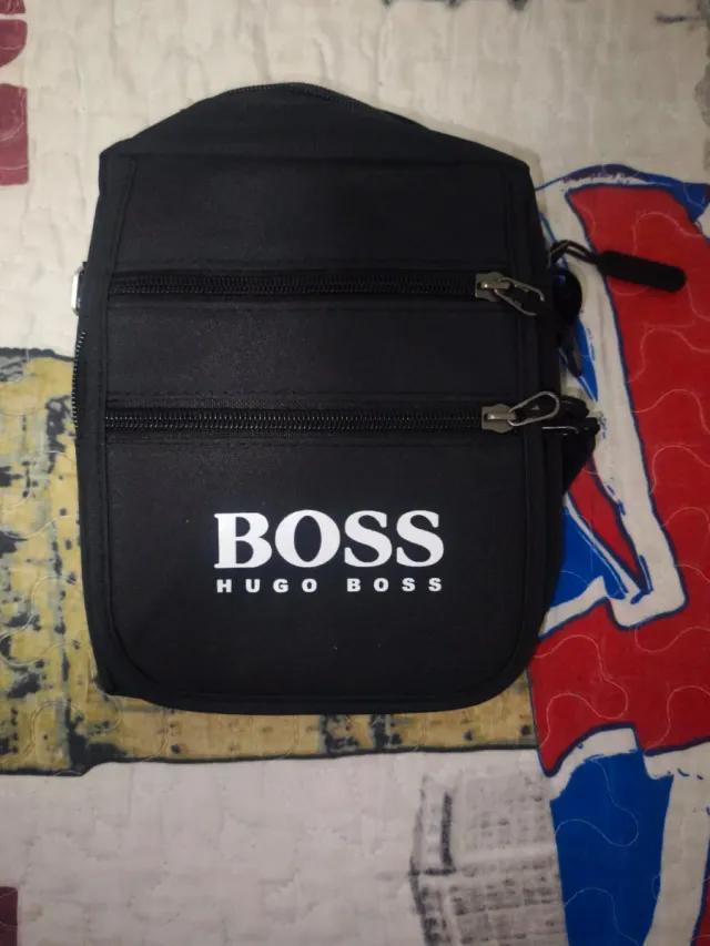 Riñonera Hugo Boss Negra