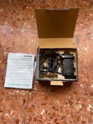 Cámara Digital Fujifilm FinePix JV100 Negra
