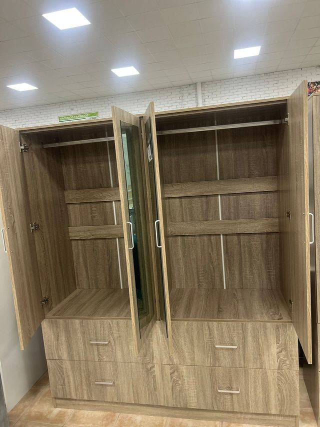 Armario madera 4 puertas moderno con ESPEJO