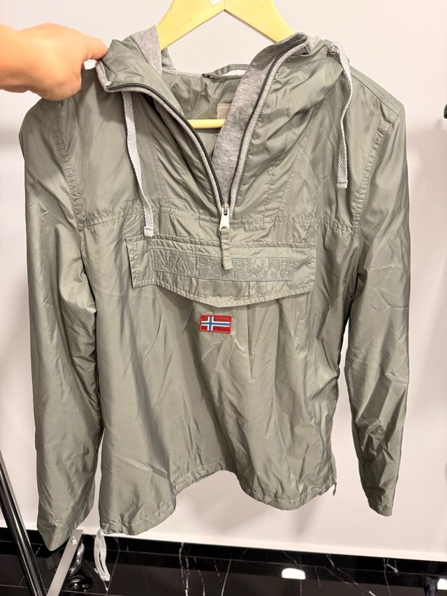 Chaqueta Napapijri verde talla M