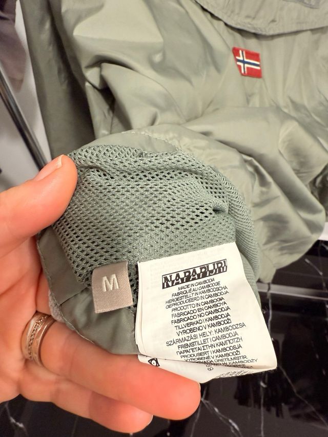 Chaqueta Napapijri verde talla M