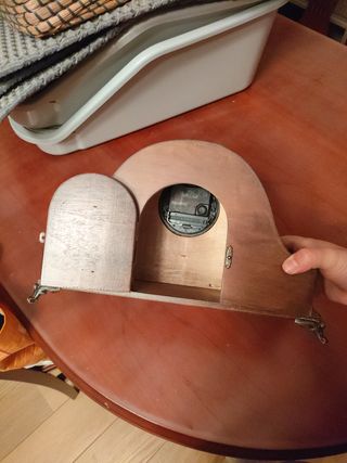 Reloj de sobremesa madera y metal