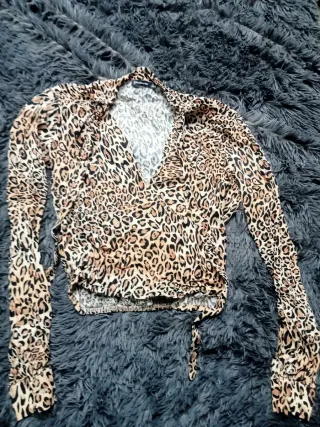 Blusa Atigrada Manga Larga