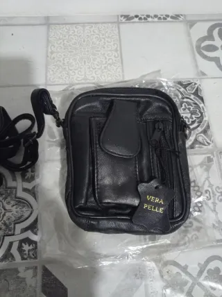 Tracolla uomo in vera pelle nera