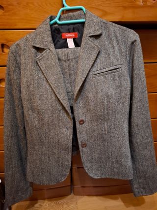 Traje chaqueta y pantalón Lefties gris