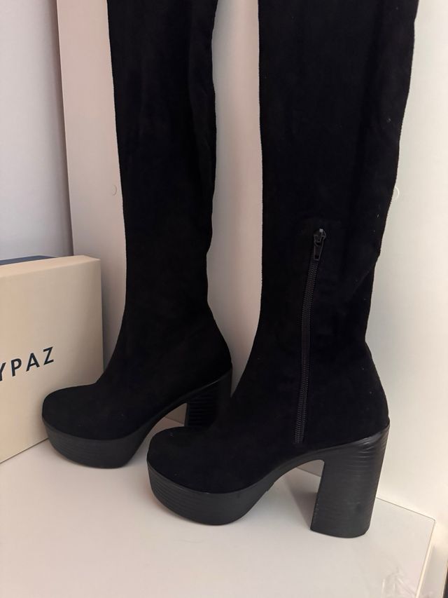 Botas altas Mary Paz negras
