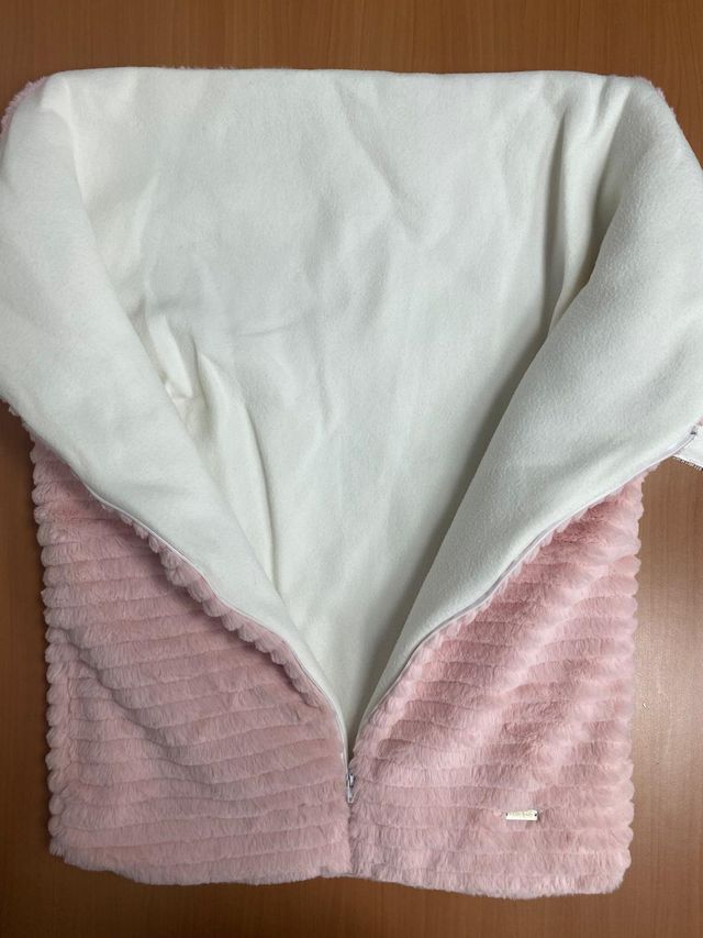 Saco rosa para bebé