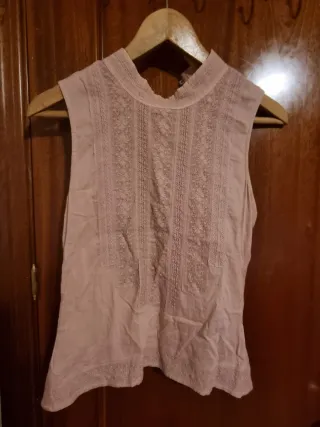 Camisa Cortefiel sin mangas rosa