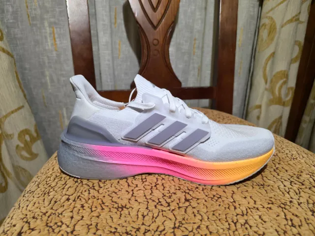 Adidas Ultraboost 5 W n40,5 sin estrenar
