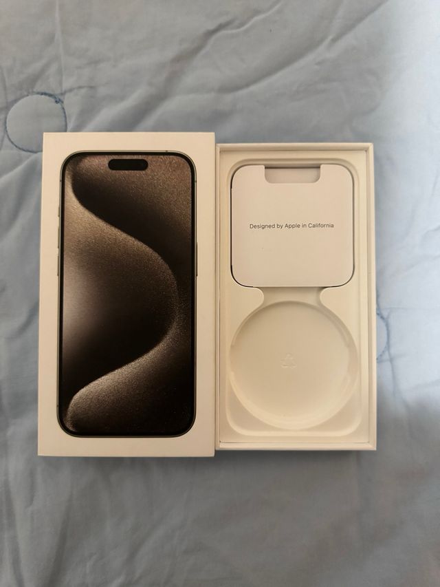 iPhone 15 Pro Titânio natural