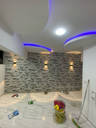 alicatado de suelos y muros