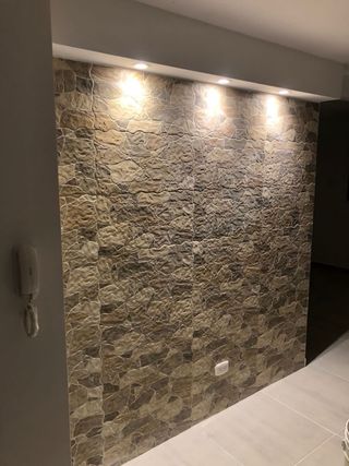 alicatado de suelos y muros