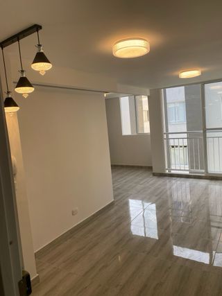 alicatado de suelos y muros